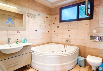 olga gallery | Bathroom or WC 1 | Image ID: 578145